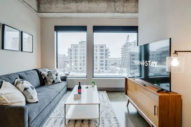 Daire, 1 Büyük (Queen) Boy Yatak ve Çekyat, Balkon, Şehir Manzaralı