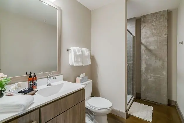 Daire, 1 Büyük (Queen) Boy Yatak ve Çekyat, Balkon, Şehir Manzaralı