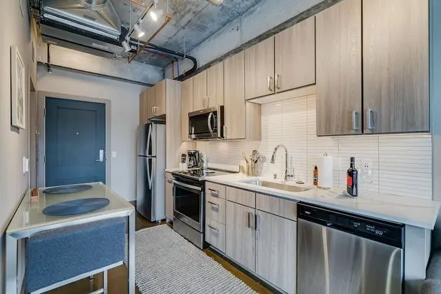 Daire, 1 En Büyük (King) Boy Yatak ve Çekyat, Balkon, Şehir Manzaralı