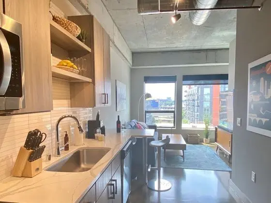 Daire, 1 Büyük (Queen) Boy Yatak ve Çekyat, Balkon, Şehir Manzaralı