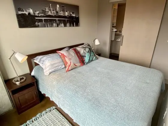 Daire, 1 Büyük (Queen) Boy Yatak ve Çekyat, Balkon, Şehir Manzaralı