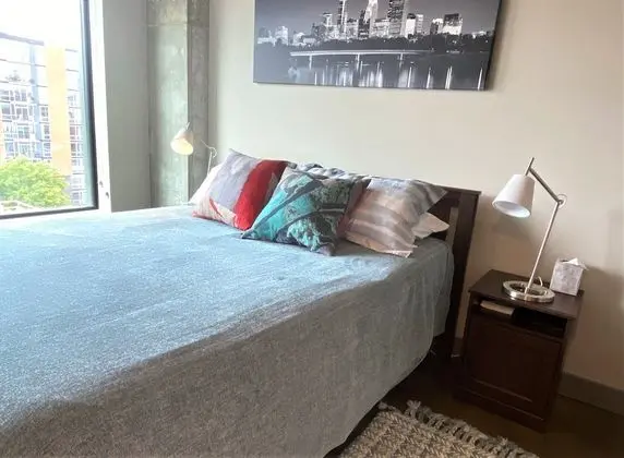 Daire, 1 Büyük (Queen) Boy Yatak ve Çekyat, Balkon, Şehir Manzaralı