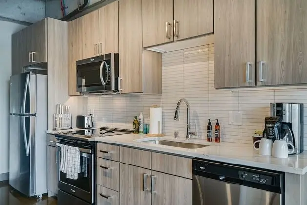Daire, 1 Büyük (Queen) Boy Yatak ve Çekyat, Balkon, Şehir Manzaralı