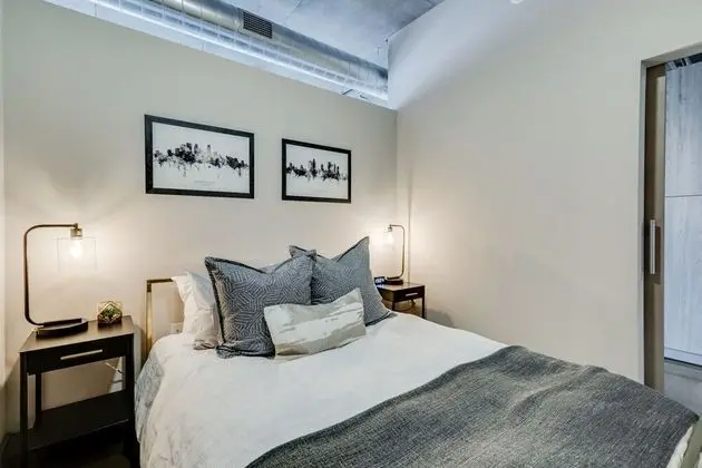 Daire, 1 Büyük (Queen) Boy Yatak ve Çekyat, Balkon, Şehir Manzaralı