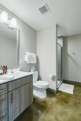 Daire, 1 En Büyük (King) Boy Yatak ve Çekyat, Veranda, Şehir Manzaralı