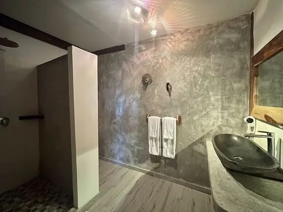 Stüdyo, Deniz Manzaralı