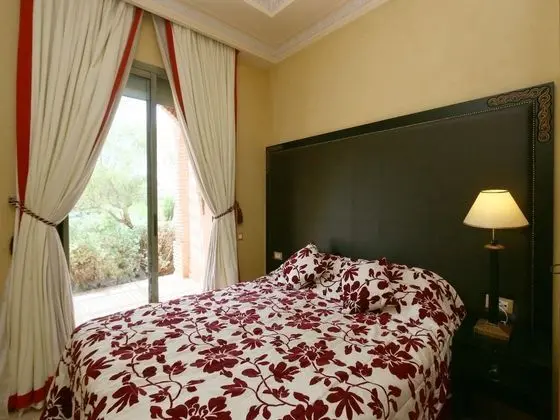 Luxury Apart Daire, 2 Yatak Odası, Bahçe Manzaralı