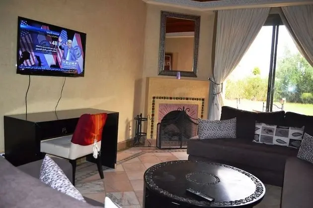 Luxury Apart Daire, 2 Yatak Odası, Bahçe Manzaralı