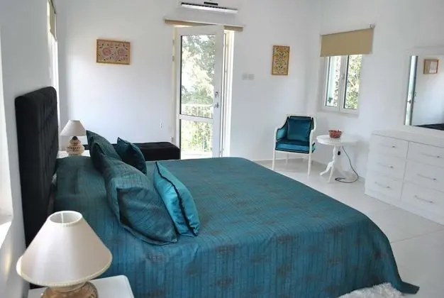 Villa, Sigara İçilmez