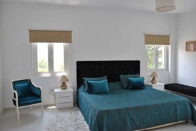 Villa, Sigara İçilmez