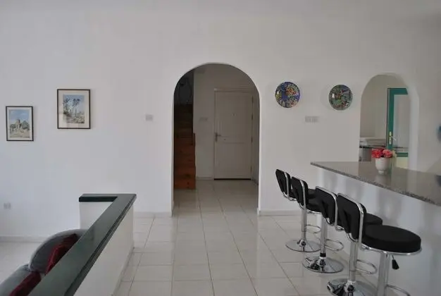 Villa, Sigara İçilmez