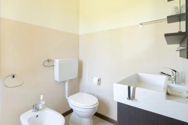 Basic Tek Büyük Yataklı Oda