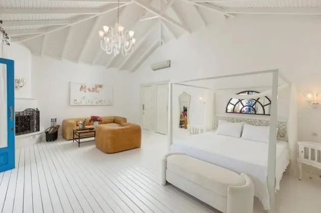 Luxury Suite, Deniz ve Bahçe Manzaralı, Şömineli ve Jakuzili