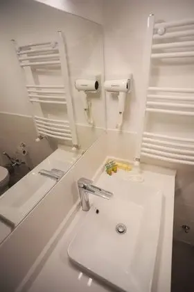 Standard Tek Büyük veya İki Ayrı Yataklı Oda, Sigara İçilmez, Özel Banyo