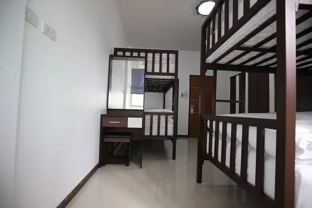 Ortak Ranzalı Oda, Karma Ranzalı Oda
