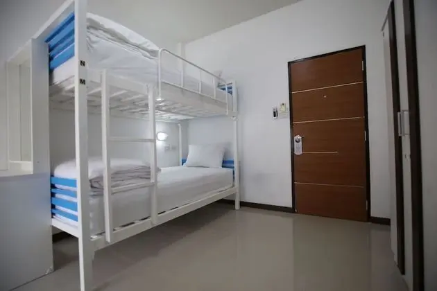 Ortak Ranzalı Oda, Sadece kadınlar için