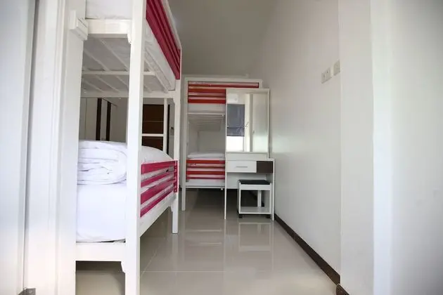 Ortak Ranzalı Oda, Sadece kadınlar için