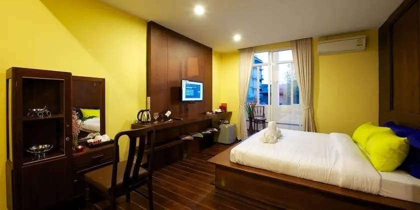 Deluxe Tek Büyük Yataklı Oda