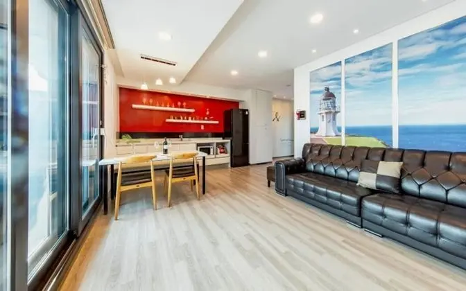 Oda (Room 201 (Ocean View))