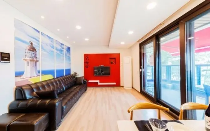 Oda (Room 201 (Ocean View))