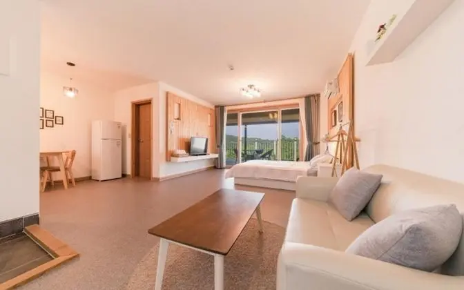 Oda (Room 102 (Ocean View))