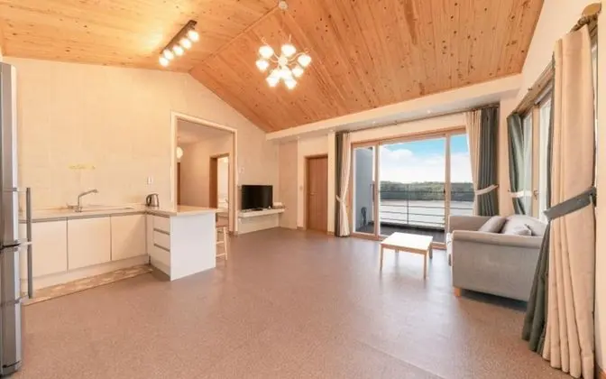 Oda (Room 103 (Ocean View Group))