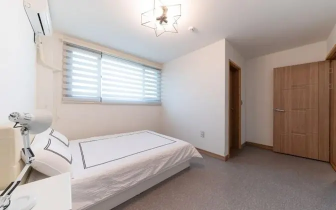 Oda (Room 103 (Ocean View Group))