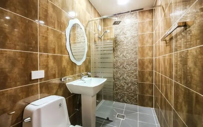 Oda (Standard - Breakfast (Netflix availab)