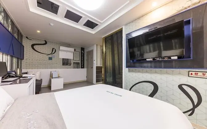 Oda (Standard - Breakfast (Netflix availab)