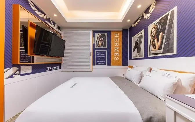 Oda (Standard - Breakfast (Netflix availab)