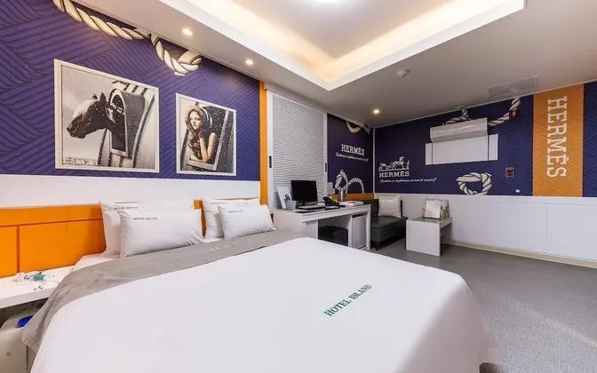 Oda (Standard - Breakfast (Netflix availab)