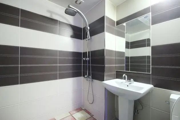 Oda (Twin(net Netflix available))