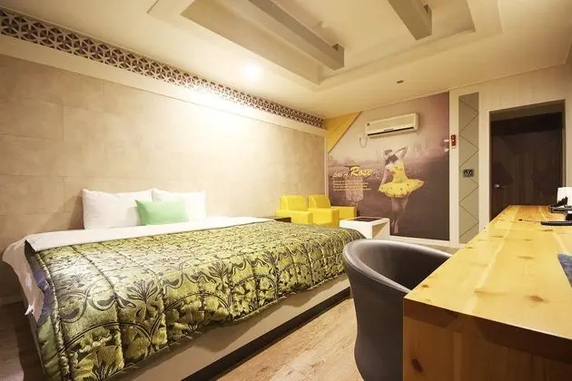 Oda (VIP room (net Netflix available))