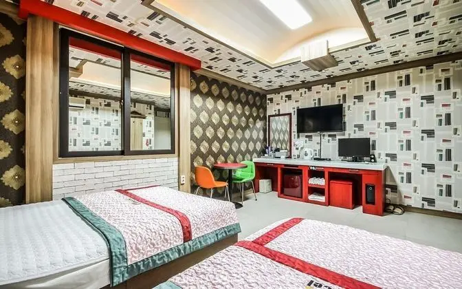 Oda (Twin (Netflix))