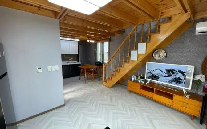 Oda (Separate house)