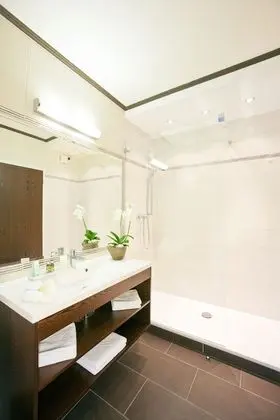 Classic Büyük Yataklı Tek Kişilik Oda, Balkon, Dağ Manzaralı