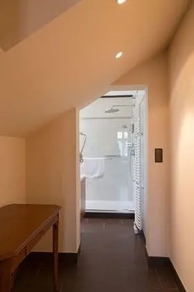 Superior Tek Büyük Yataklı Oda, 1 Yatak Odası, Dağ Manzaralı, Kule