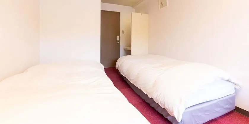 İki Ayrı Yataklı Oda, Sigara İçilmez, Ortak Banyo (with Toilet, FREE Wi-Fi)