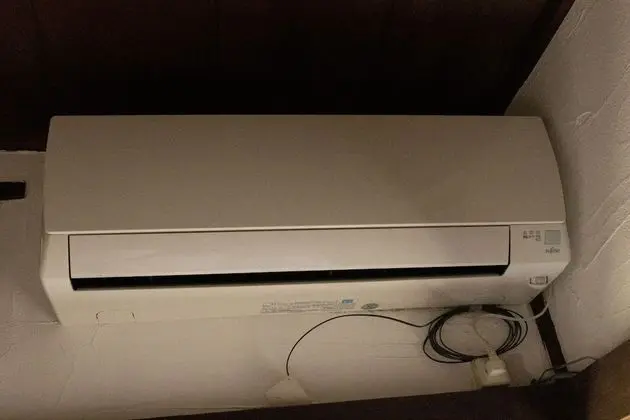 Basic Tek Büyük veya İki Ayrı Yataklı Oda, Ortak Banyo