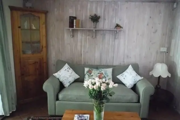 Kır Evi (Acorn)