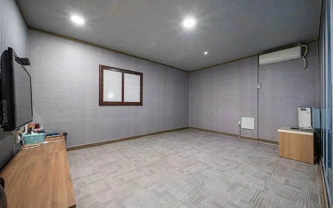 Oda (Korean Room (Ondol))