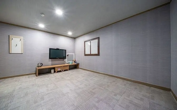 Oda (Korean Room (Ondol))