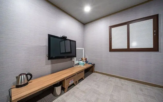 Oda (Korean Room (Ondol))