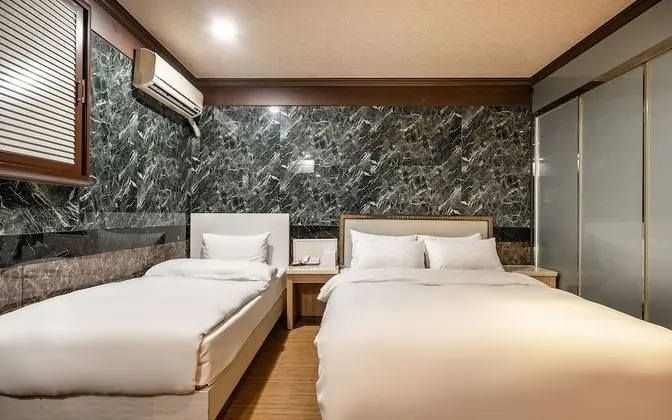 Oda (Twin room)