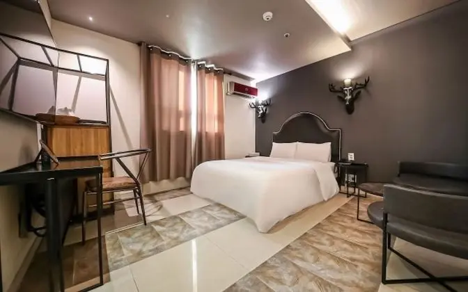 Oda (Walking Deal - Special Room (Netflix )