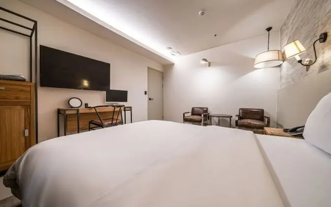 Oda (Walking Deal - Special Room (Netflix )