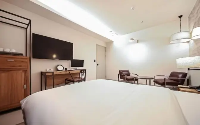 Oda (Walking Deal - Special Room (Netflix )