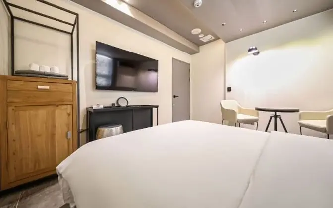 Oda (Walking Deal - Standard Room (Netflix)