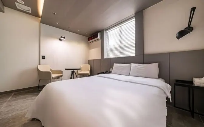 Oda (Walking Deal - Standard Room (Netflix)