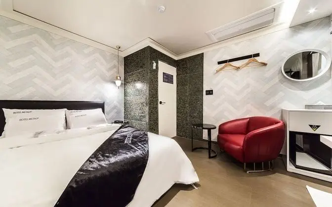 Oda (Standard Room A (LG Styler / Netflix )